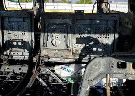 2016 Chevrolet Suburban C1500 Ls z USA, uszkodzony, nr VIN 1GNSCGKC7GR450502